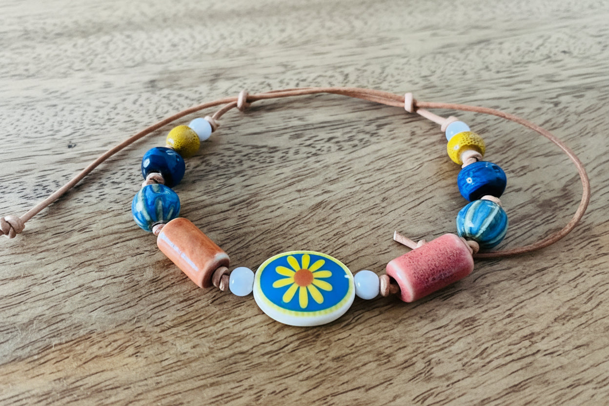 Daisy Ceramic Beaded Bracelet