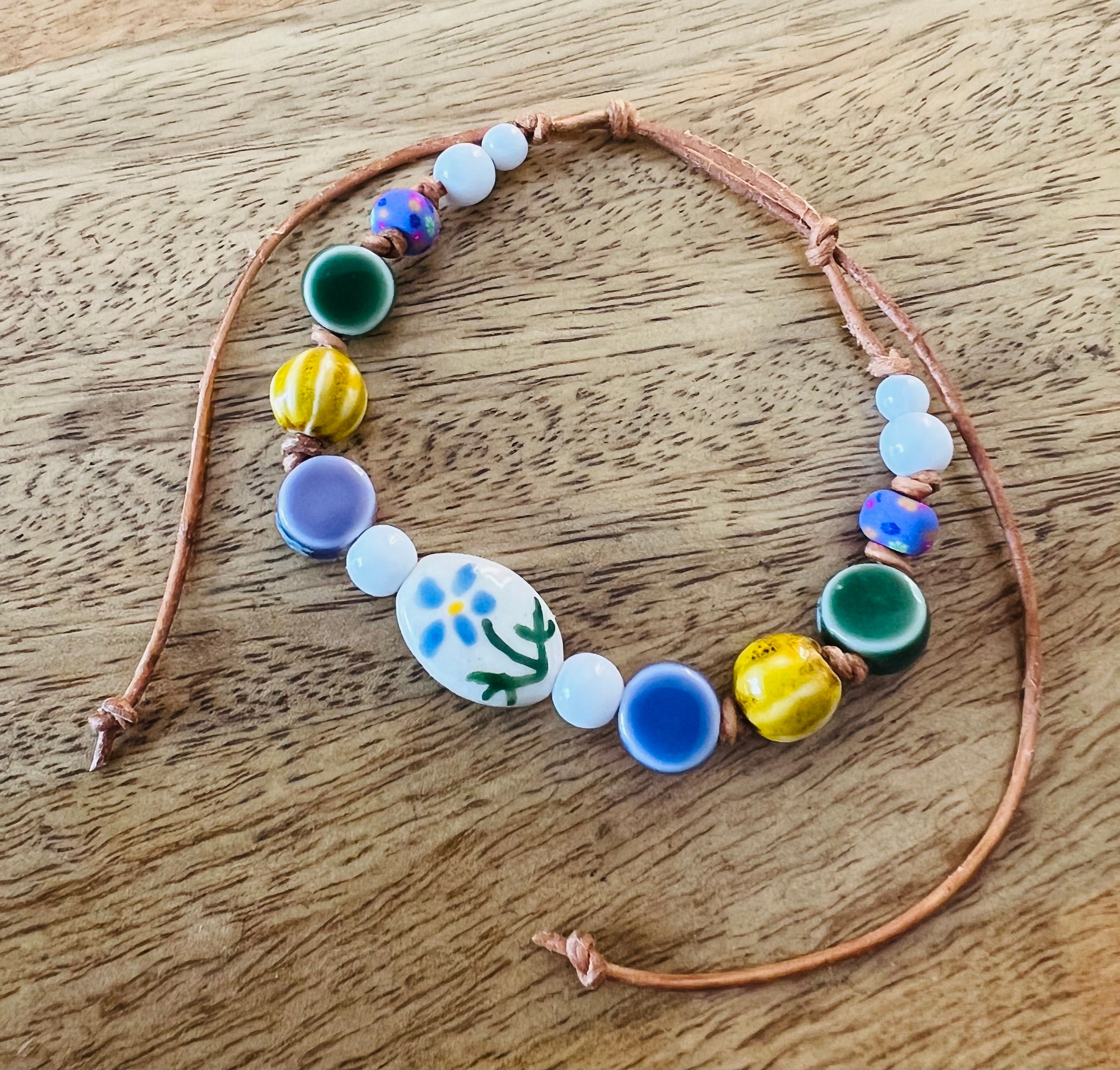 Violet Stem Ceramic Beaded Bracelet
