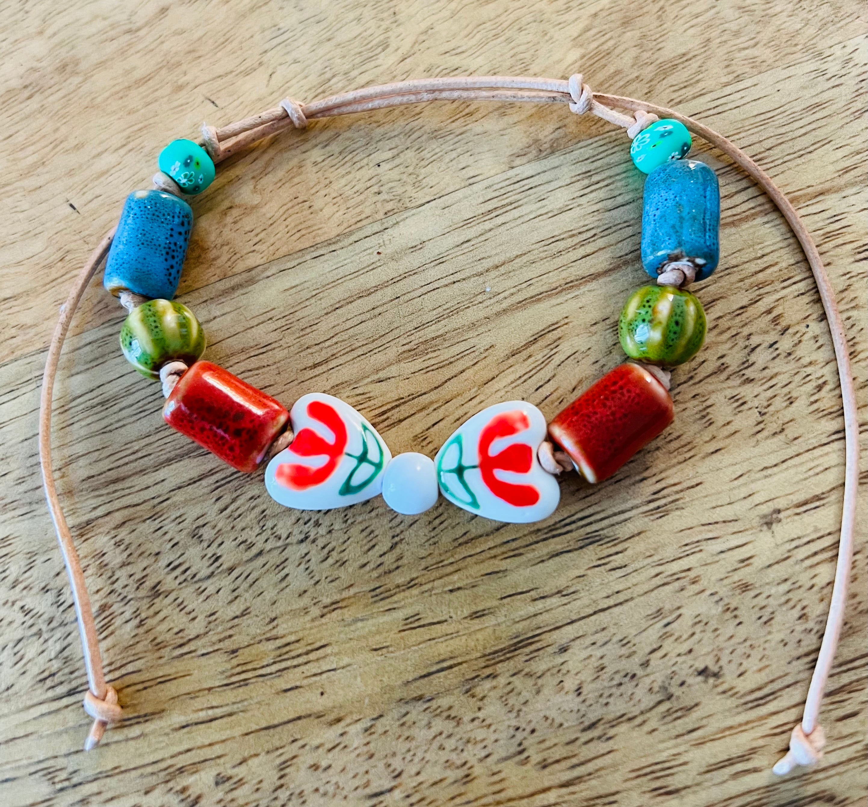 Floral Bow Ceramic Beaded Bracelet
